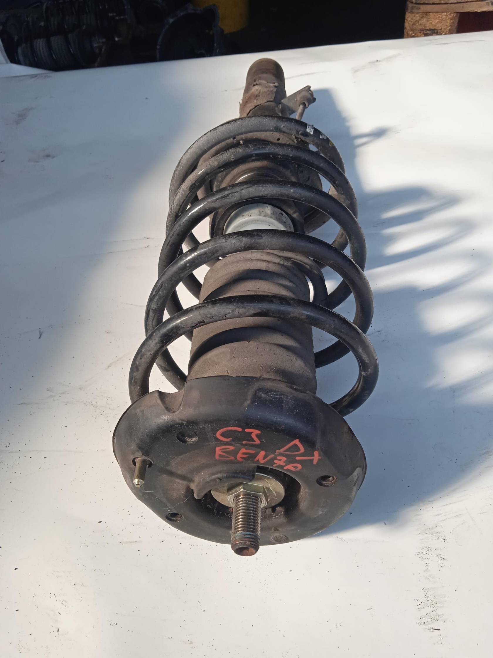 Ammortizzatore ant. dx.